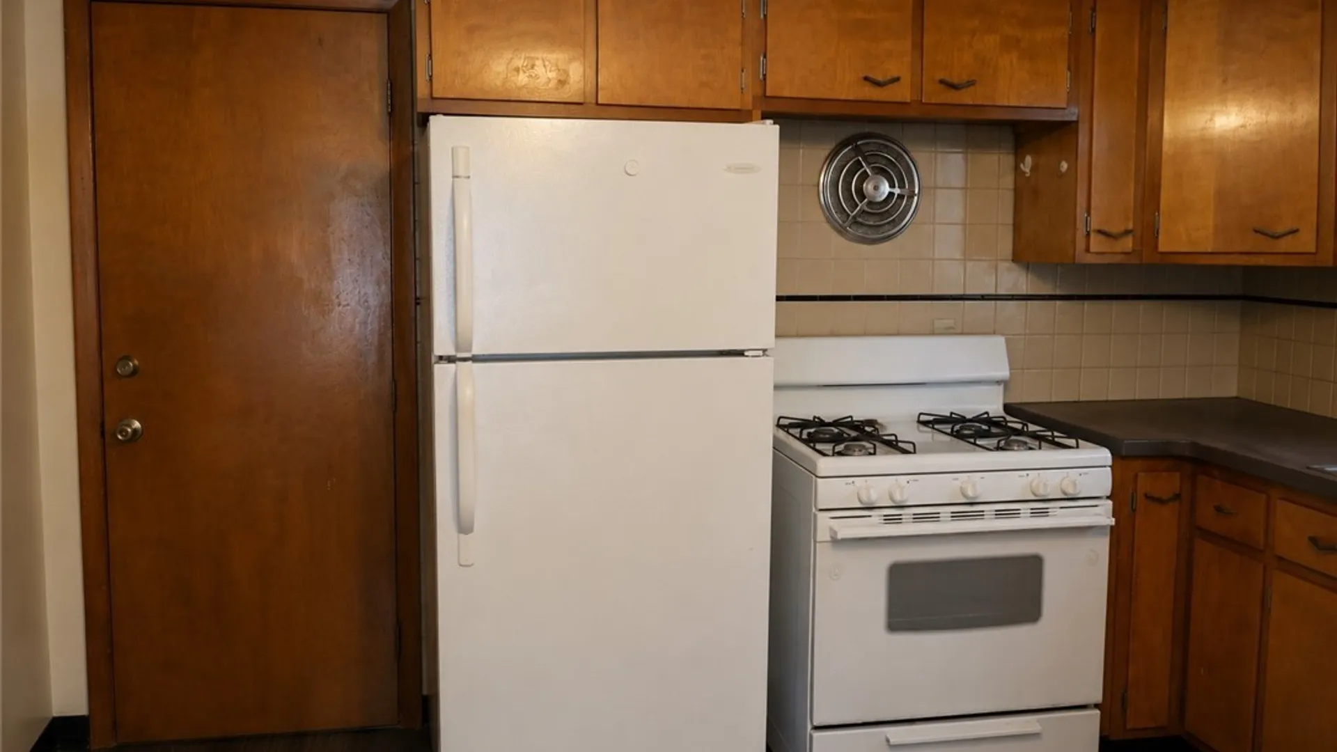 Property at 1488 Electric Avenue, Lackawanna, NY 14218 11