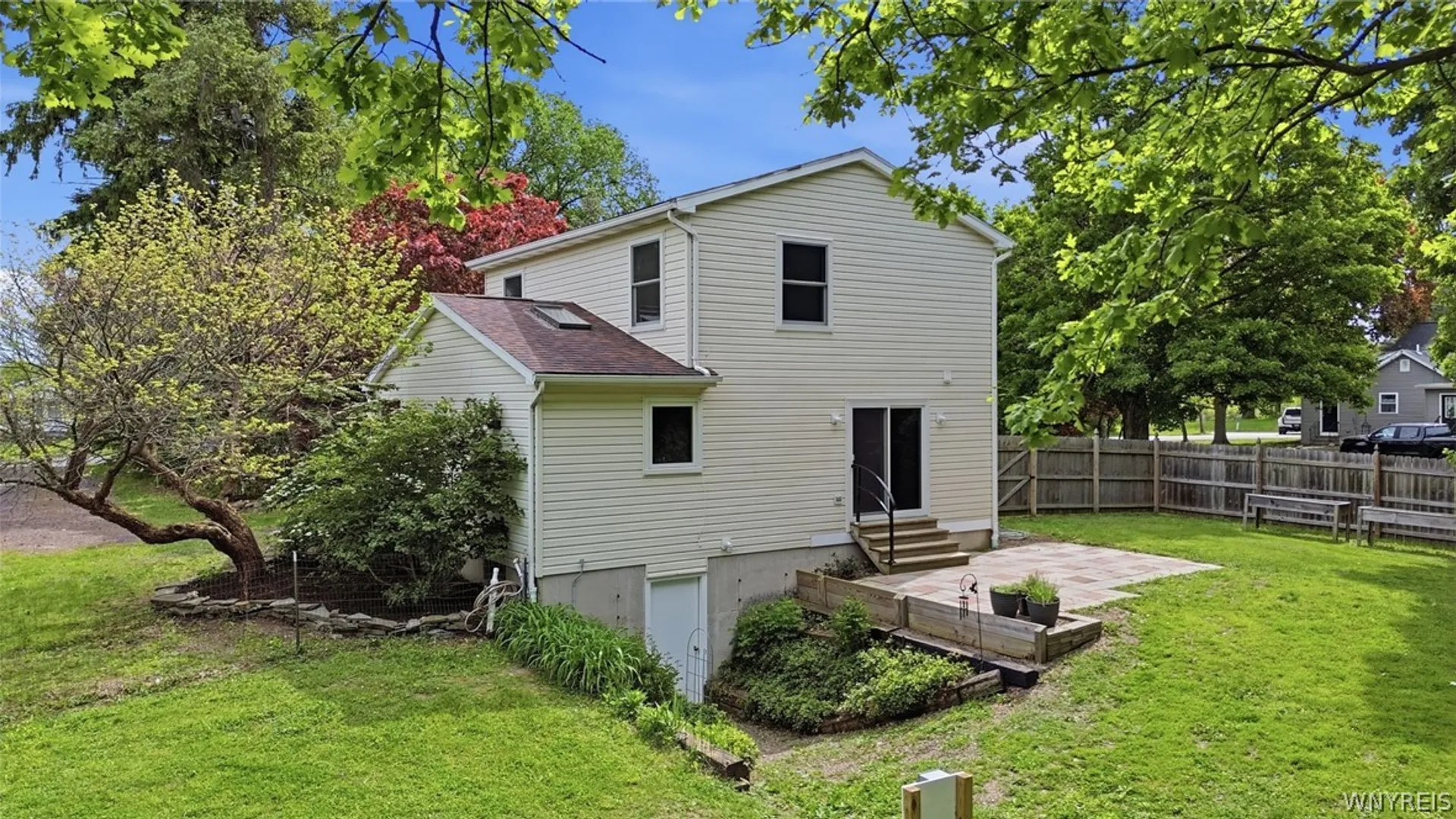 Property at 3330 E Pleasant Drive, Hamburg, NY 14075 31