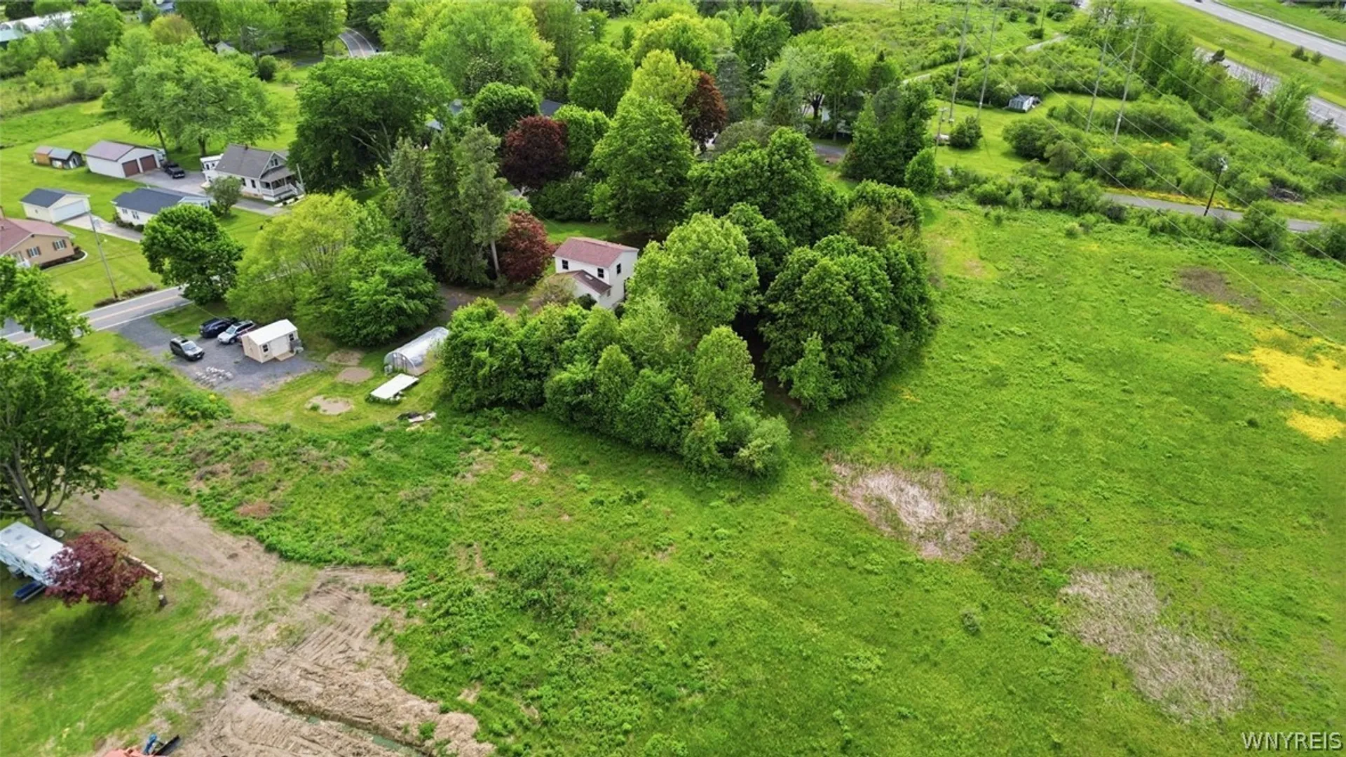 Property at 3330 E Pleasant Drive, Hamburg, NY 14075 33