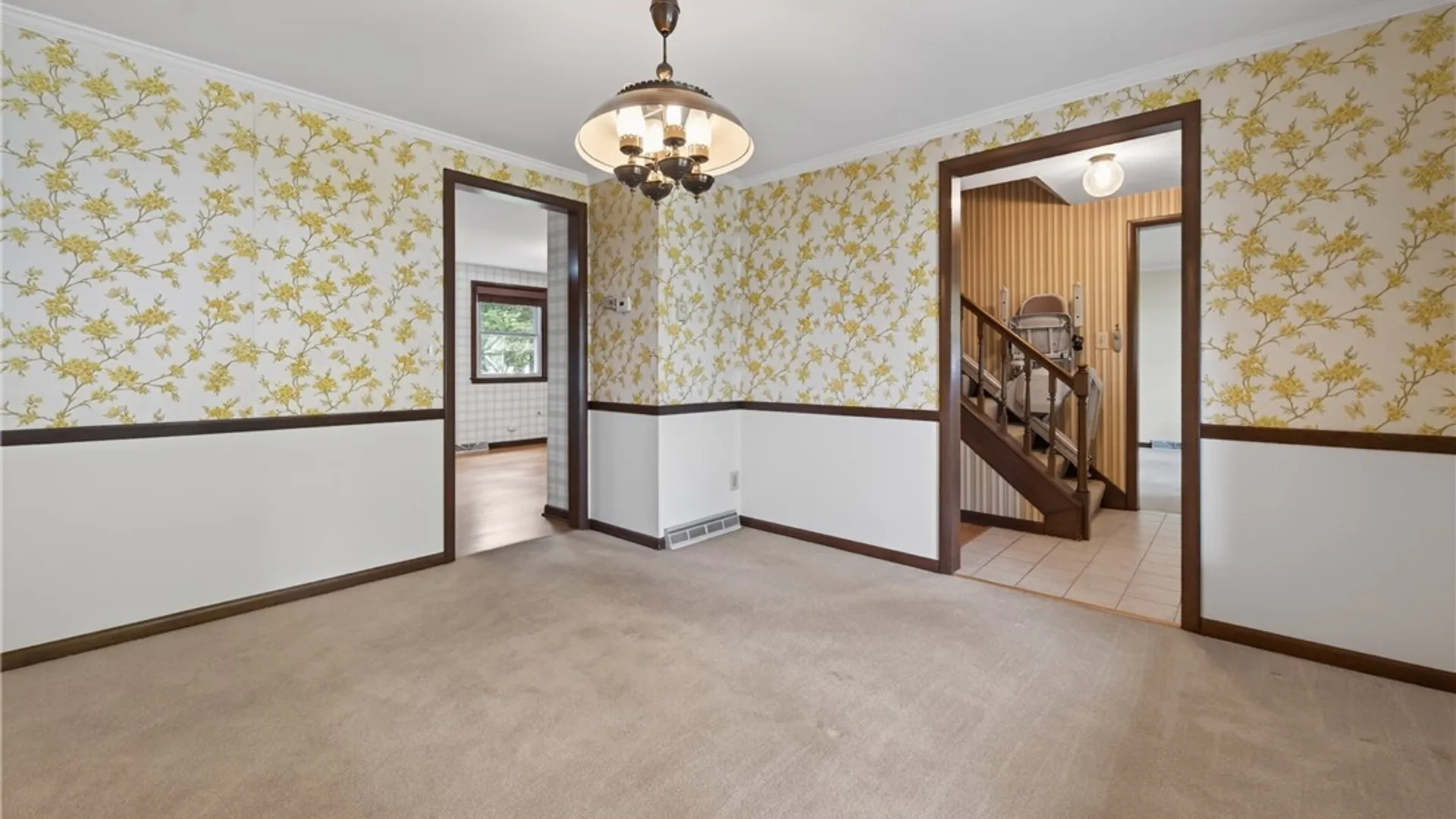 Property at 208 Sheatree Lane, Clay, NY 13212 17