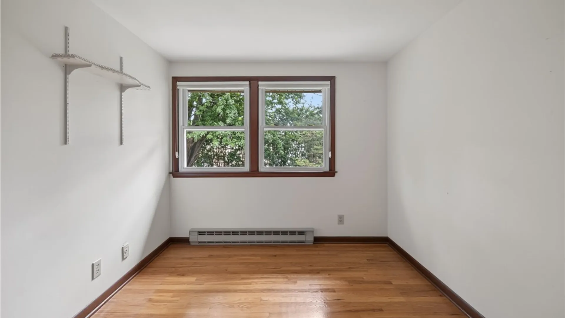 Property at 208 Sheatree Lane, Clay, NY 13212 19