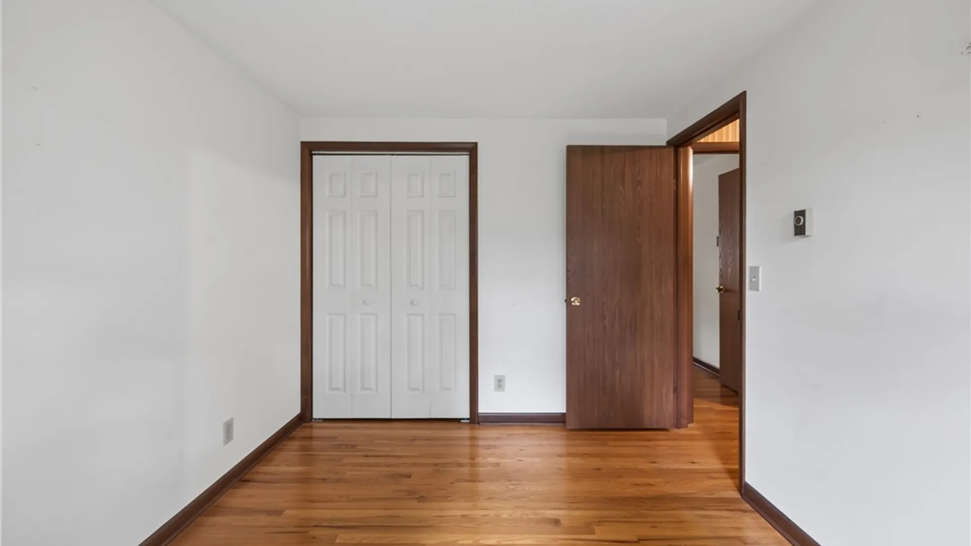 Property at 208 Sheatree Lane, Clay, NY 13212 20
