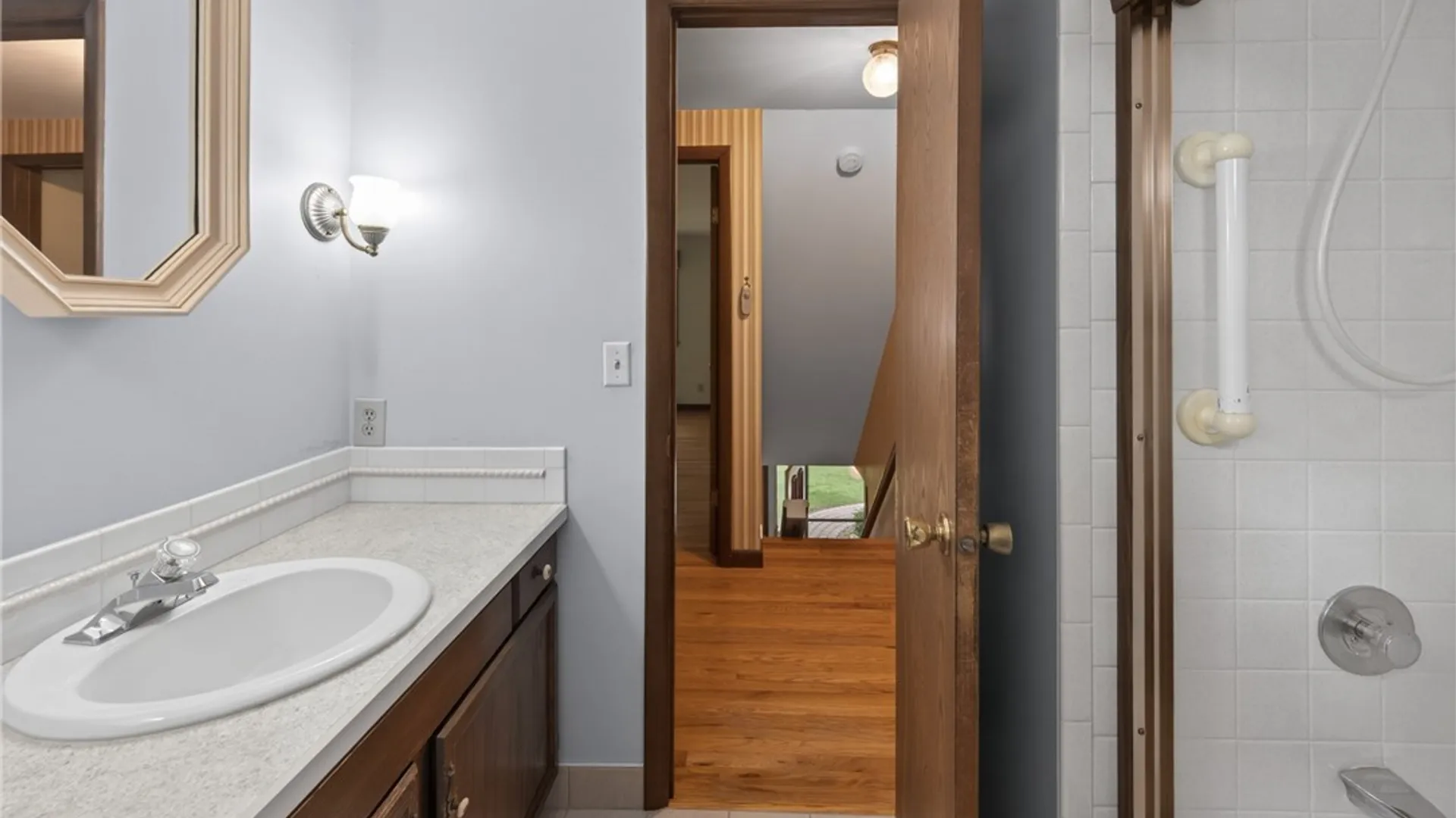 Property at 208 Sheatree Lane, Clay, NY 13212 27