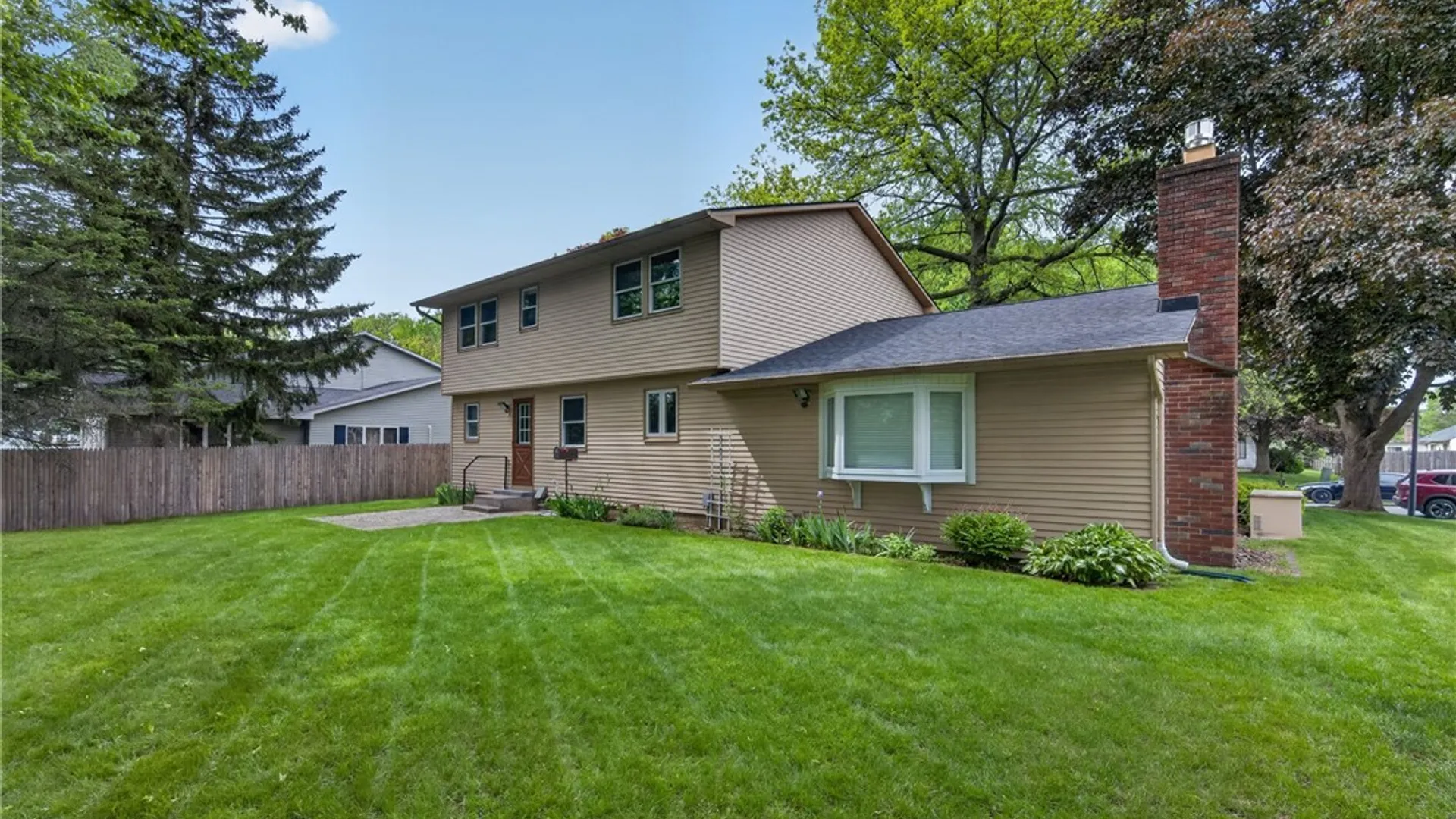 Property at 208 Sheatree Lane, Clay, NY 13212 31