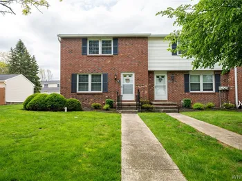 270 Wimbledon Court, West Seneca, NY 14224