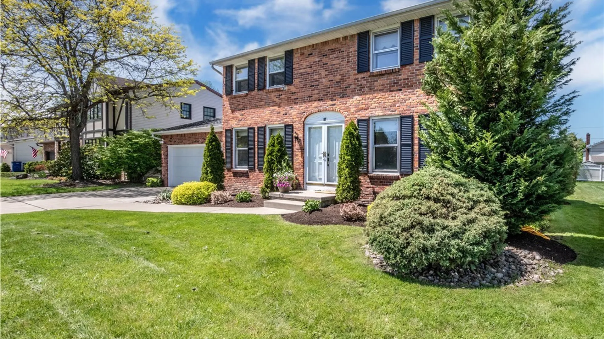 Property at 74 Heritage Road, Amherst, NY 14221 2