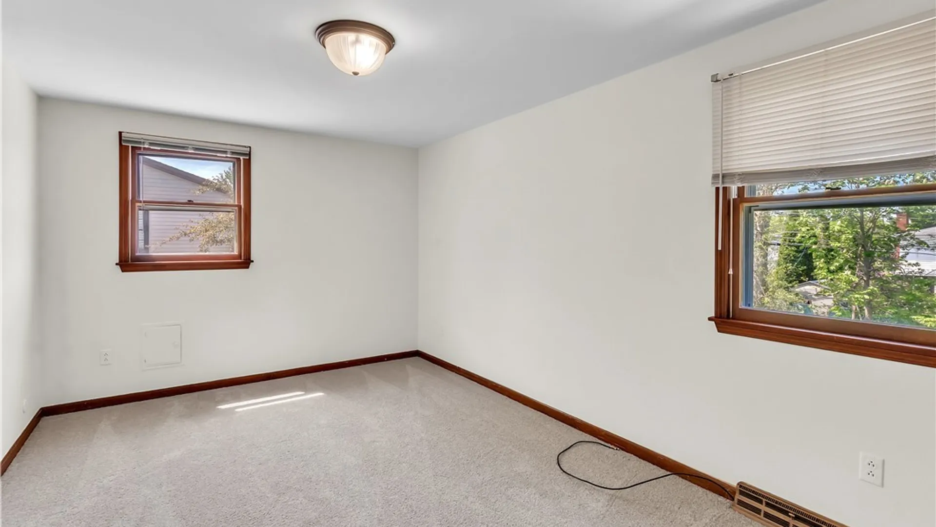 Property at 74 Heritage Road, Amherst, NY 14221 27