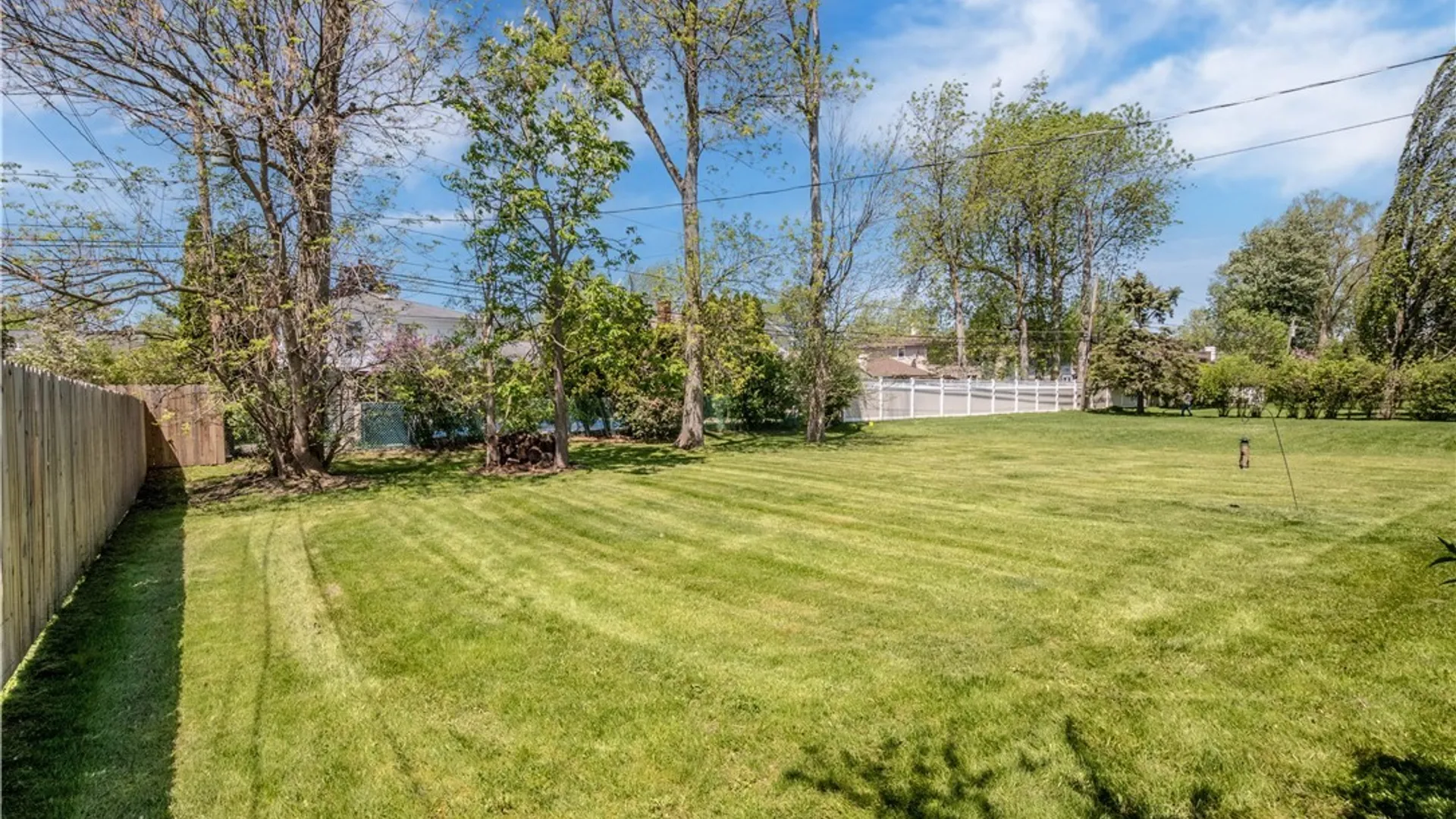 Property at 74 Heritage Road, Amherst, NY 14221 38