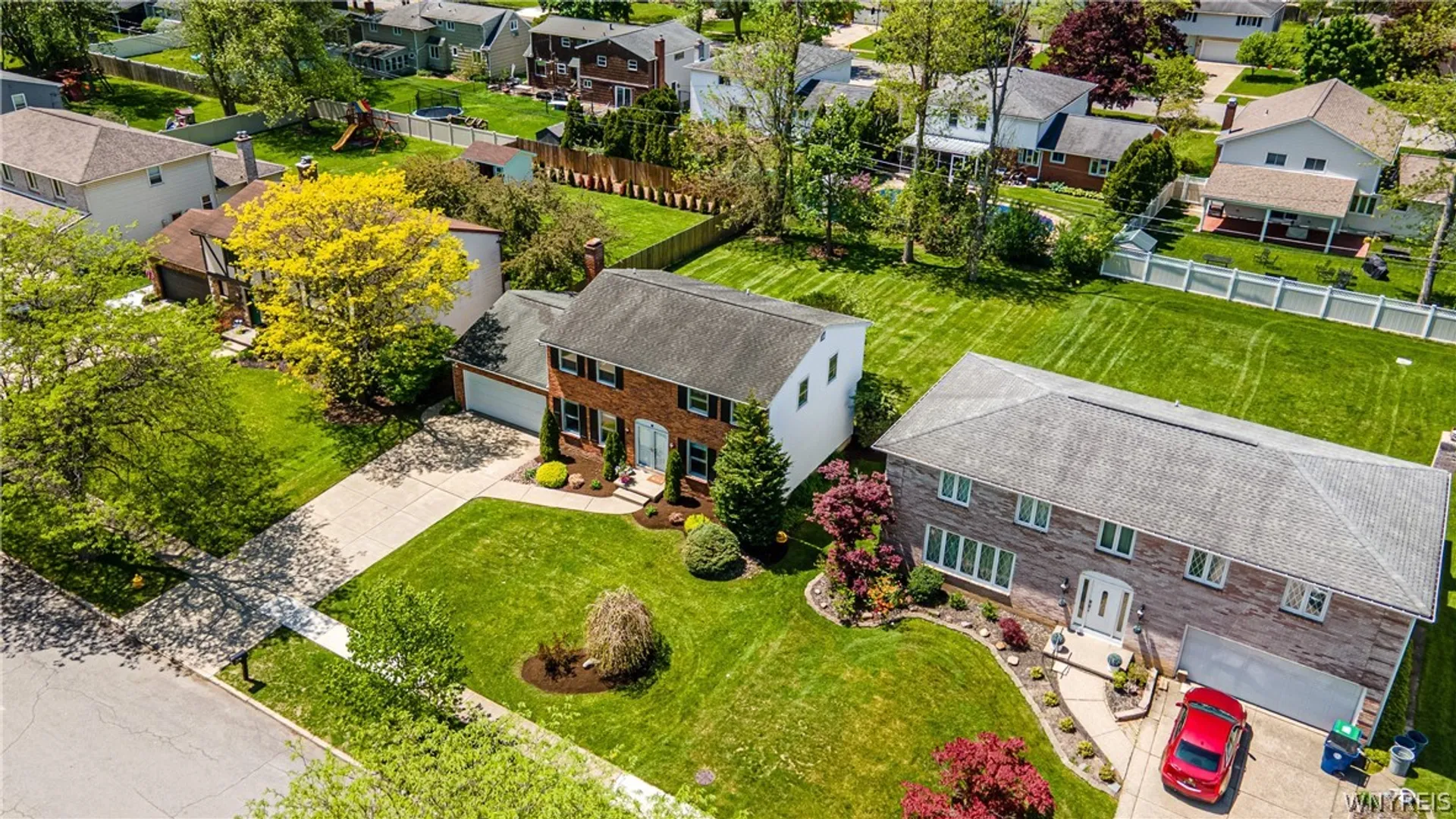Property at 74 Heritage Road, Amherst, NY 14221 40