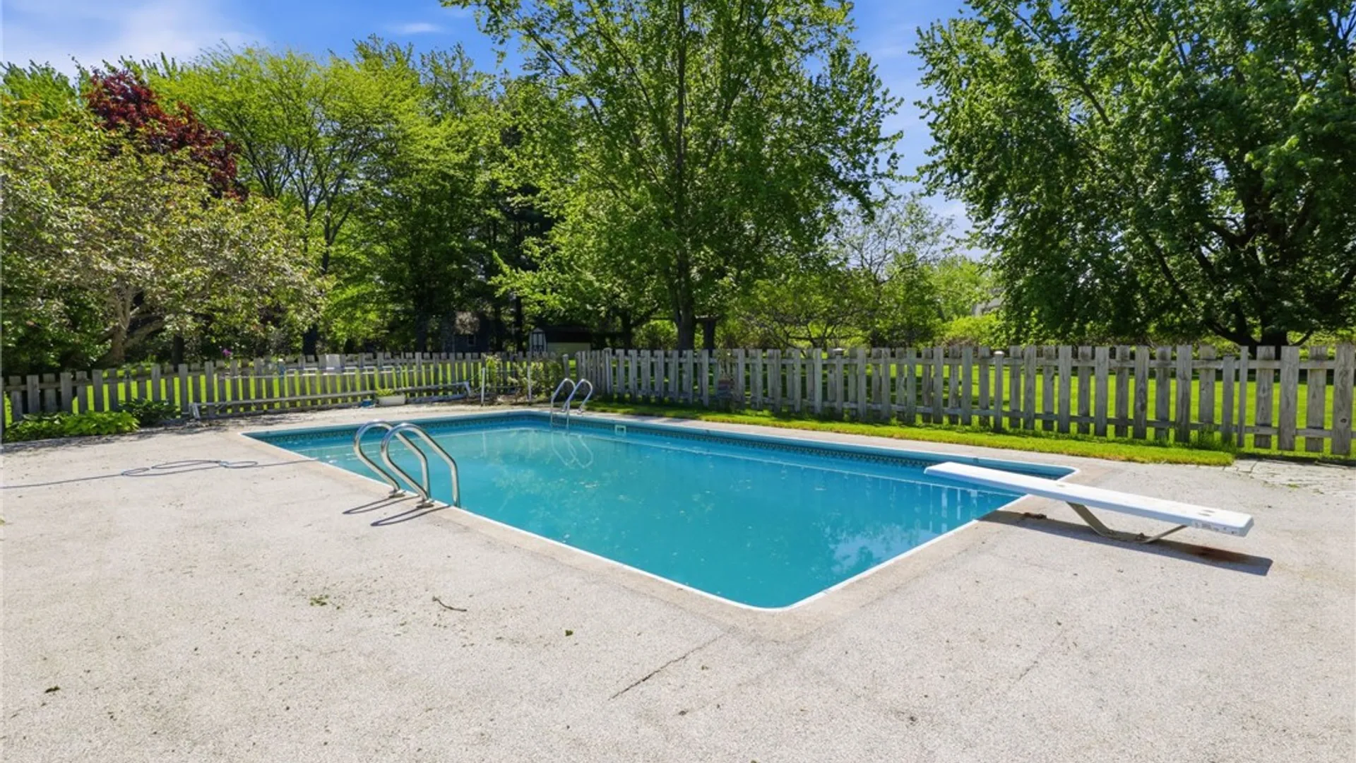 Property at 1441 Loughton Drive, Webster, NY 14580 42