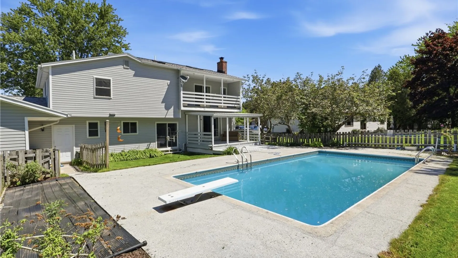 Property at 1441 Loughton Drive, Webster, NY 14580 43