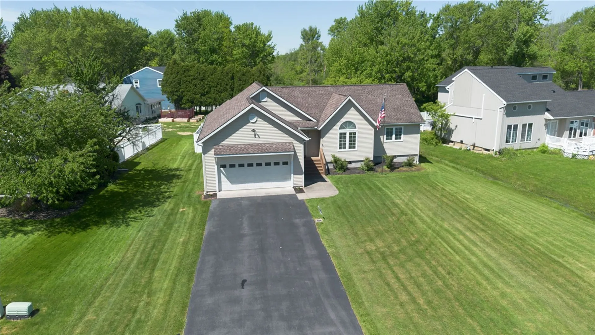 Property at 24 VanRensselaer Street, Seneca Falls, NY 13148 9