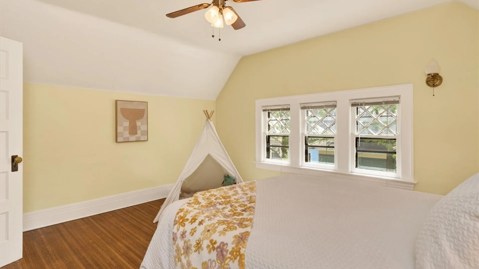 Property at 34 Erion Crescent, Rochester, NY 14607 38