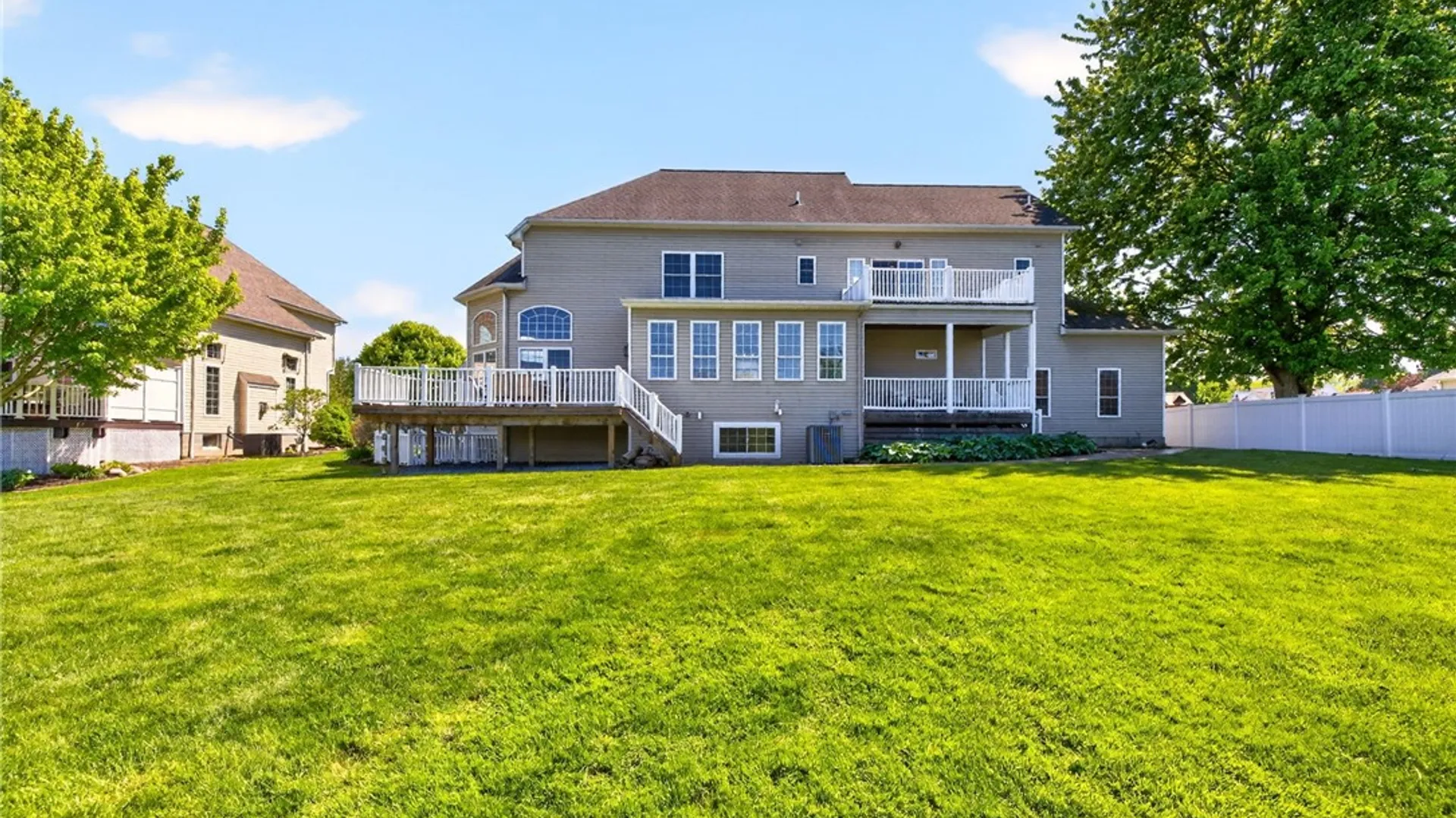 Property at 120 Triple Diamond, Penfield, NY 14580 46