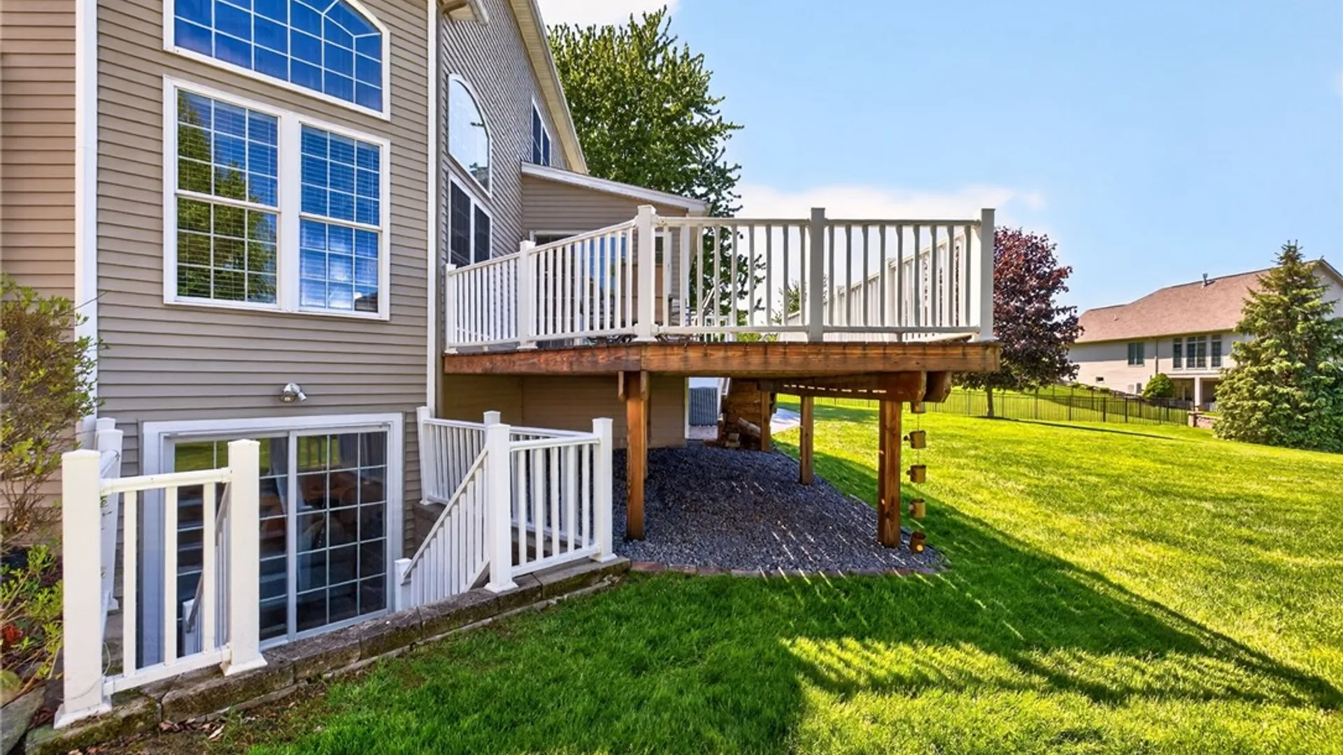 Property at 120 Triple Diamond, Penfield, NY 14580 47