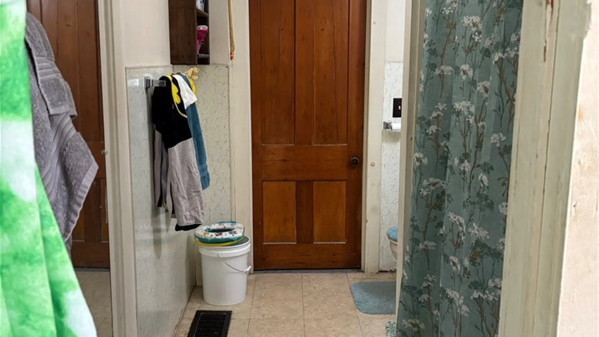 Property at 450 Riverside Avenue, Elmira City, NY 14904 9