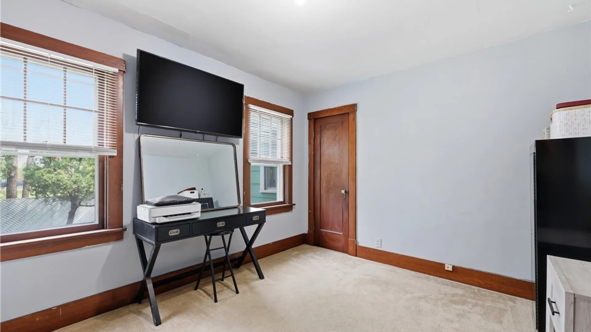 Property at 68 E Center Road, West Seneca, NY 14224 12