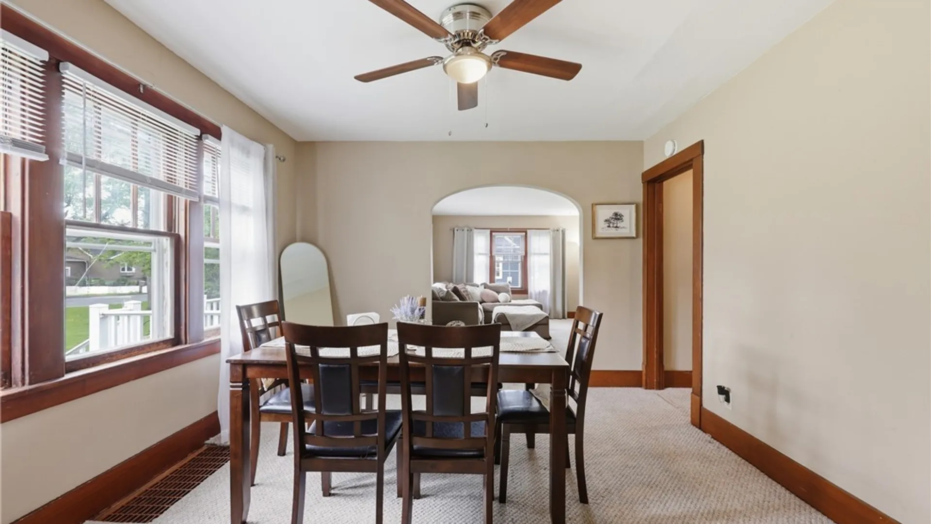 Property at 68 E Center Road, West Seneca, NY 14224 6