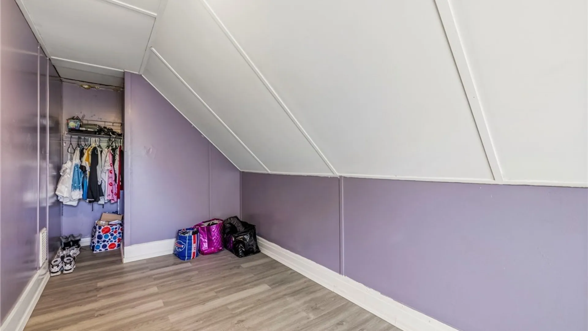 Property at 1341 Ashland Avenue, Niagara Falls, NY 14301 32