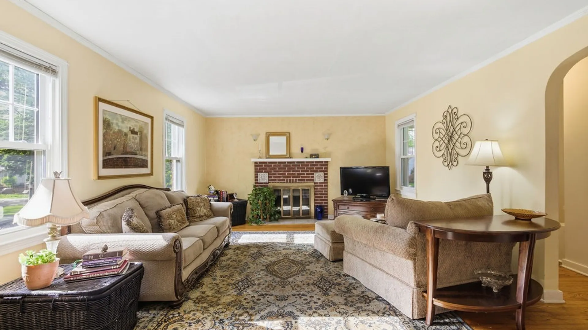 Property at 307 Shaver Avenue, Clay, NY 13212 4