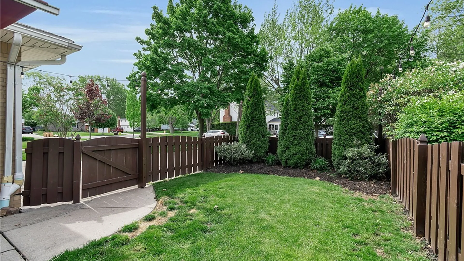 Property at 184 The Paddock, Amherst, NY 14221 34
