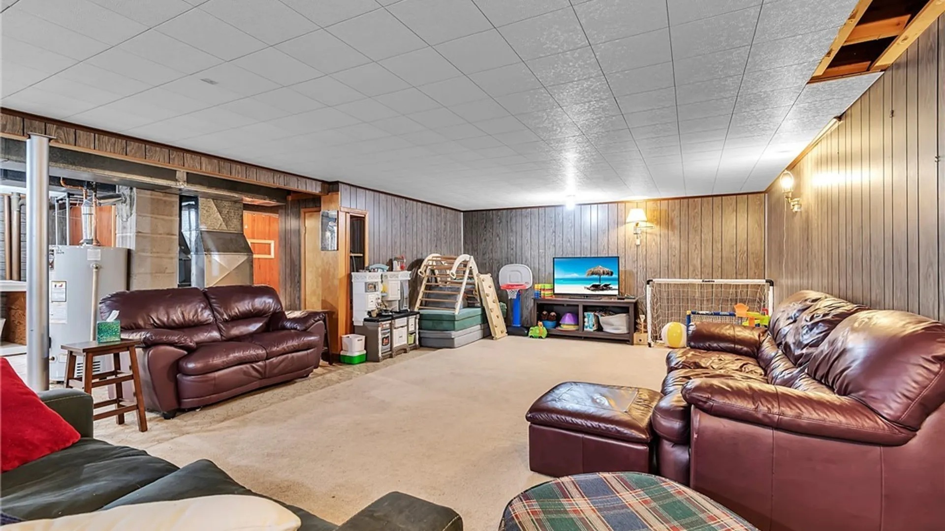 Property at 184 The Paddock, Amherst, NY 14221 36