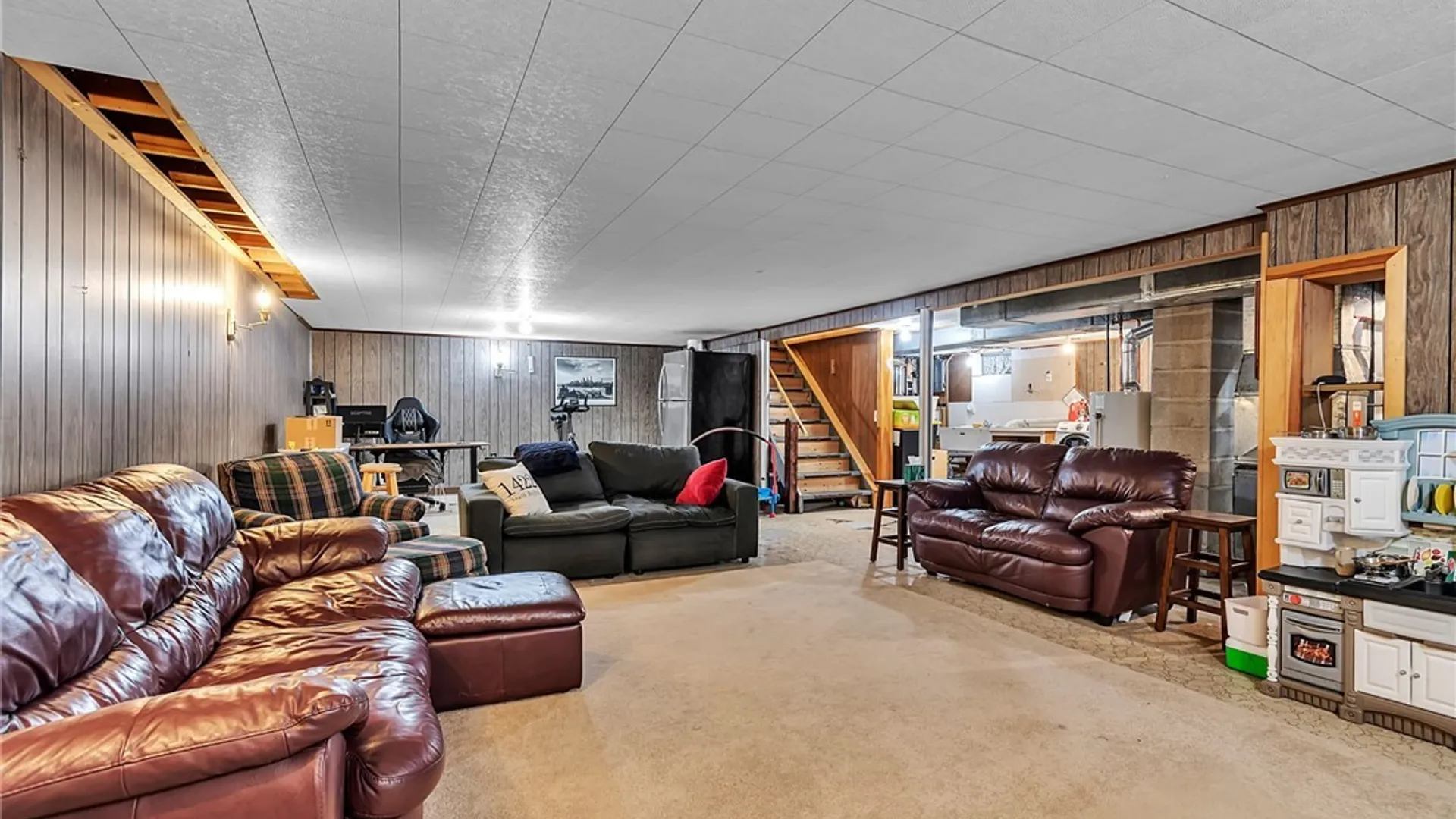 Property at 184 The Paddock, Amherst, NY 14221 37