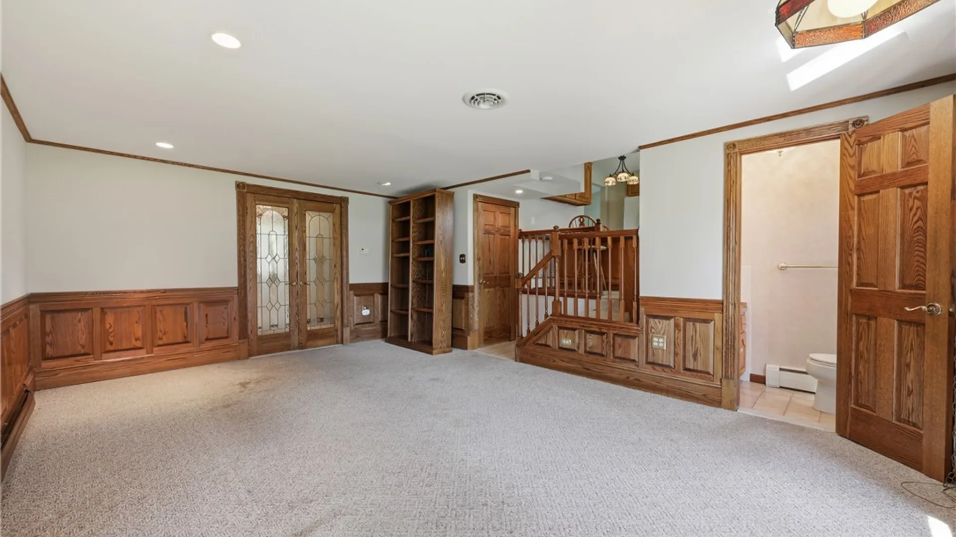 Property at 27 Honorine Drive, Cheektowaga, NY 14043 14