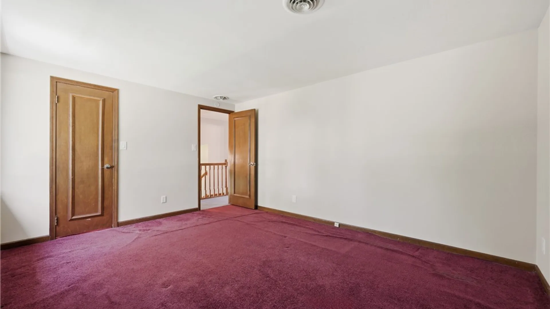 Property at 27 Honorine Drive, Cheektowaga, NY 14043 23