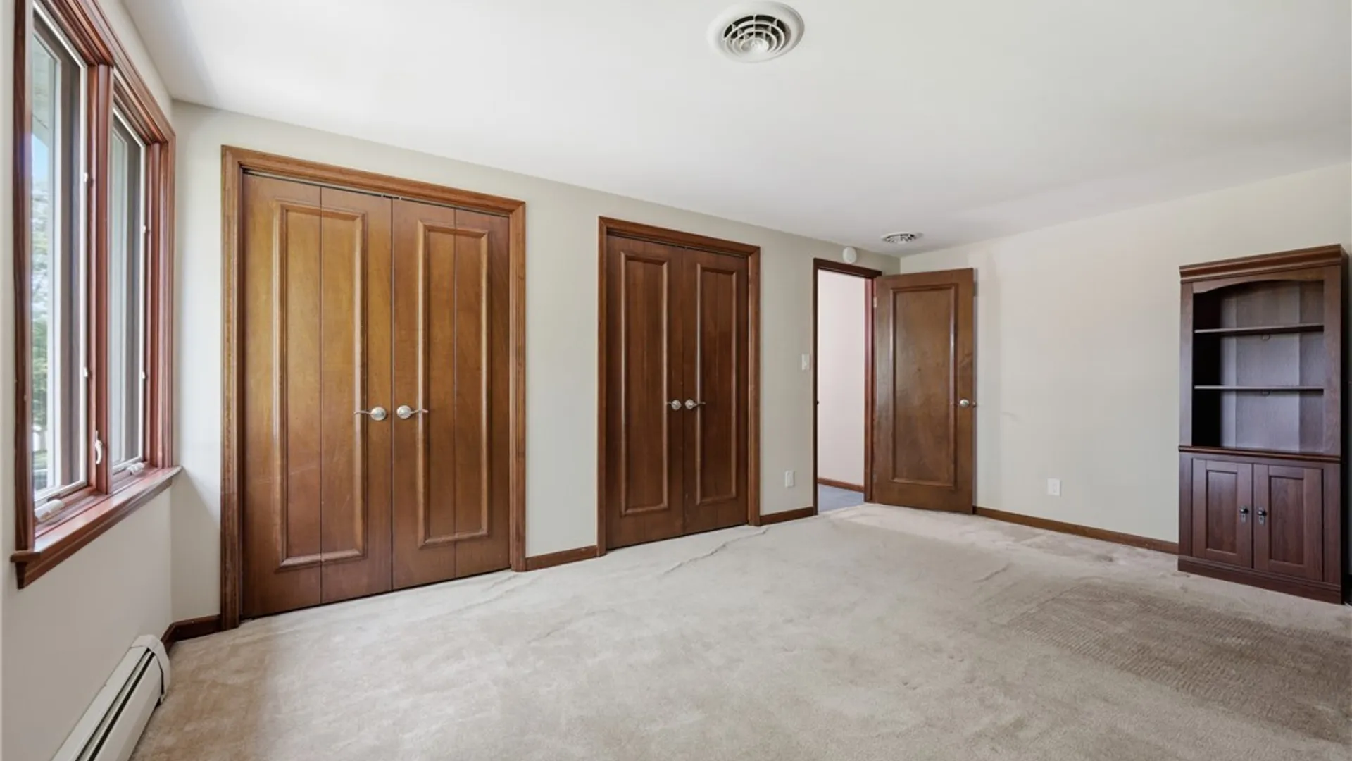 Property at 27 Honorine Drive, Cheektowaga, NY 14043 26