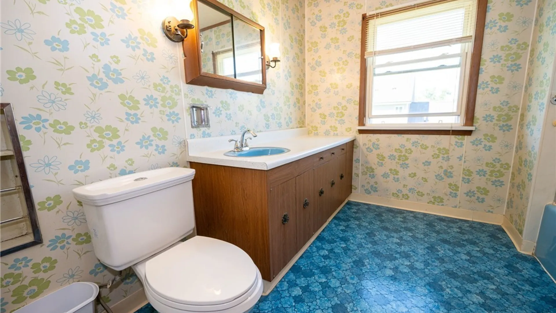 Property at 322 Lake Shore Drive, Dunkirk, NY 14048 19