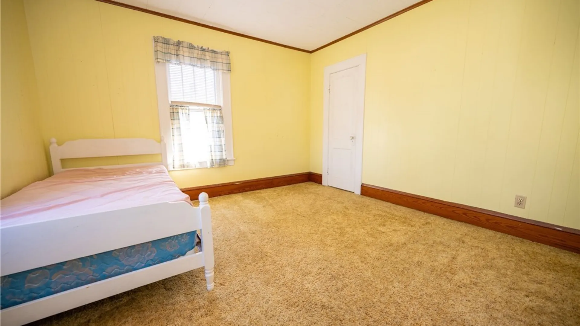 Property at 322 Lake Shore Drive, Dunkirk, NY 14048 22
