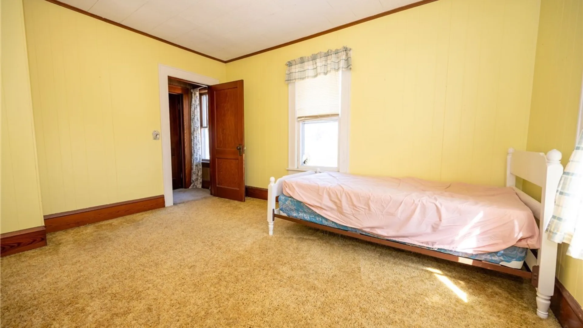 Property at 322 Lake Shore Drive, Dunkirk, NY 14048 23