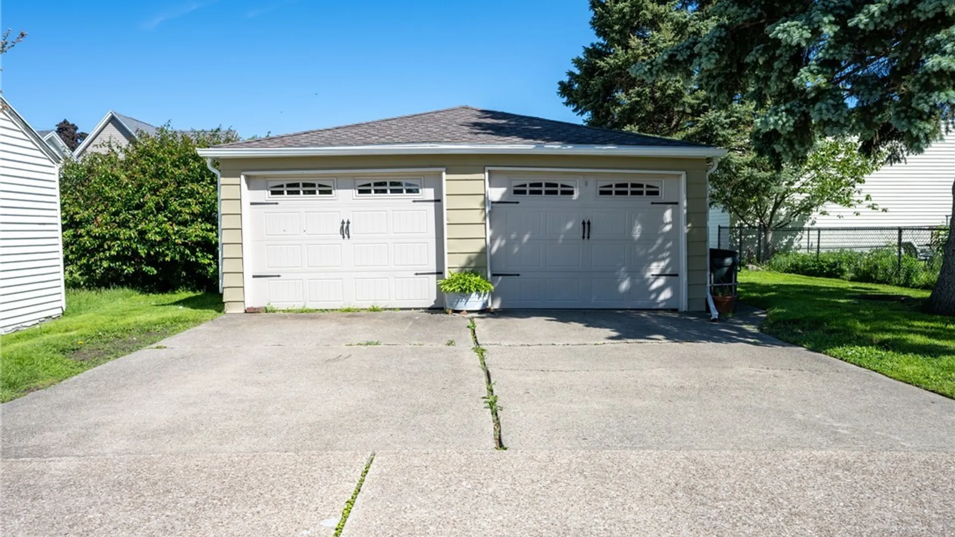 Property at 322 Lake Shore Drive, Dunkirk, NY 14048 35