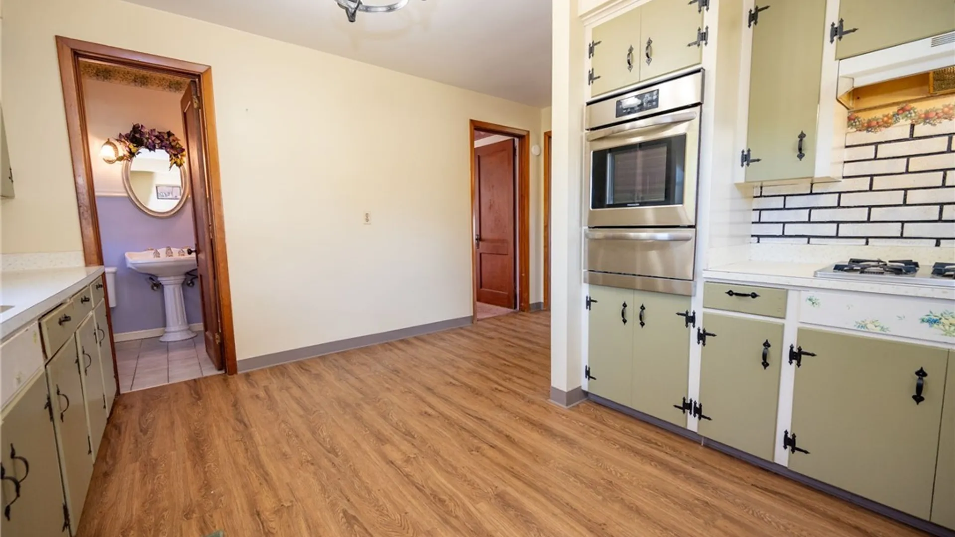 Property at 322 Lake Shore Drive, Dunkirk, NY 14048 9
