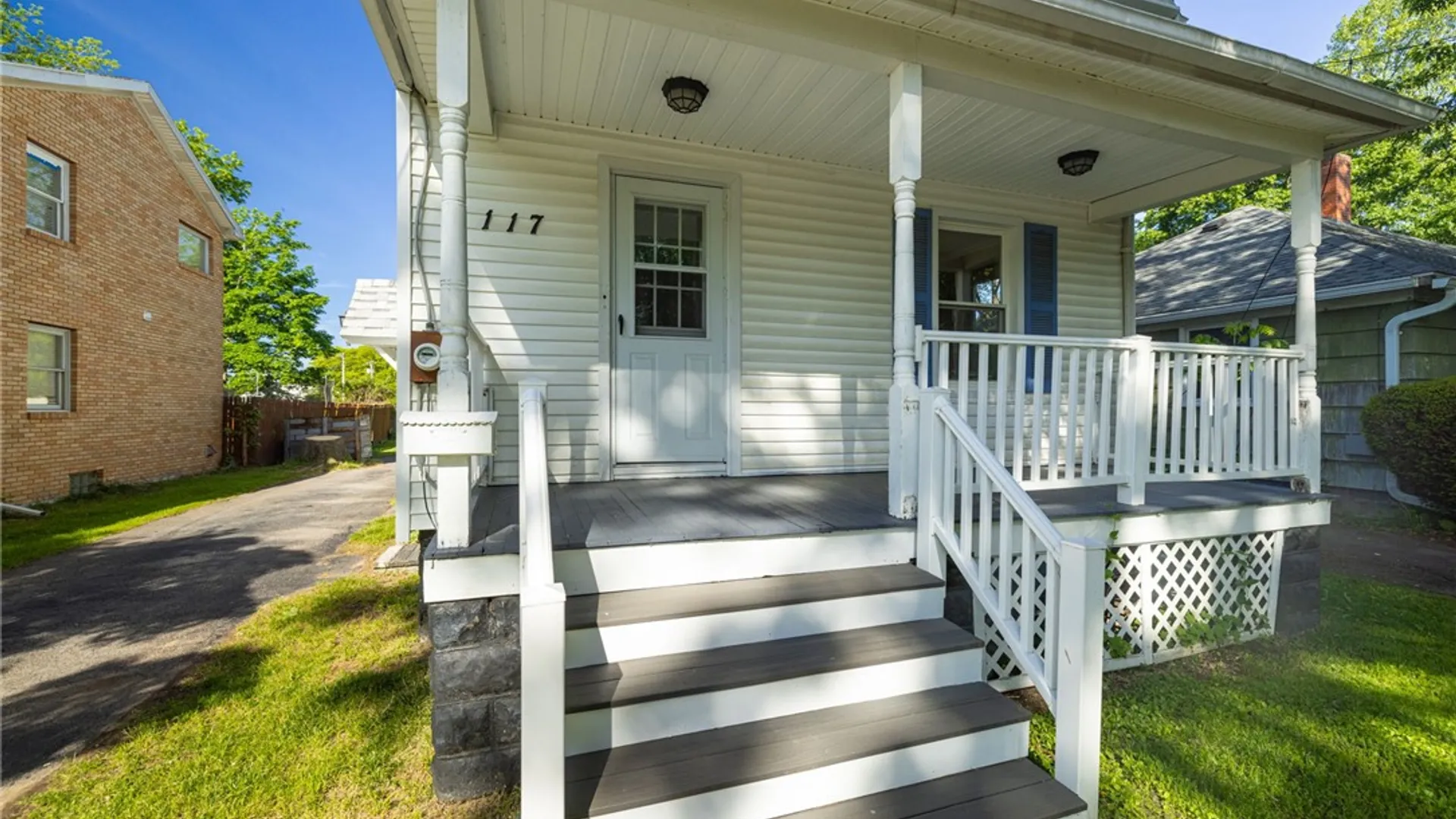 Property at 117 N Lincoln Road, East Rochester, NY 14445 32