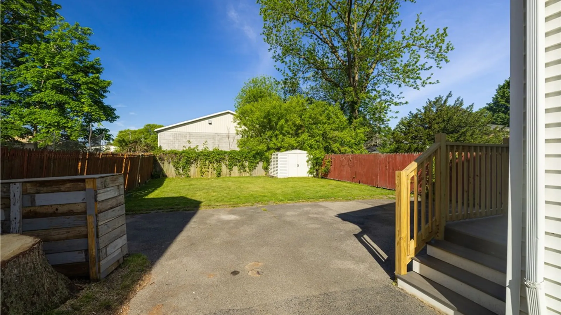 Property at 117 N Lincoln Road, East Rochester, NY 14445 34
