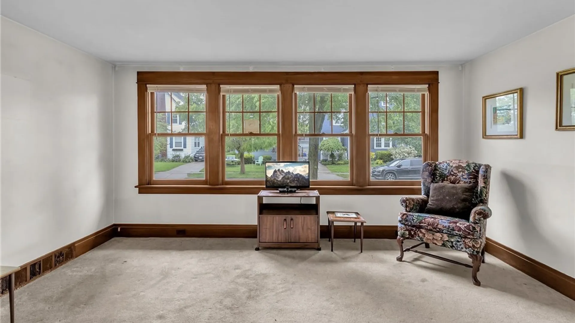 Property at 267 Warren Avenue, Tonawanda, NY 14217 8