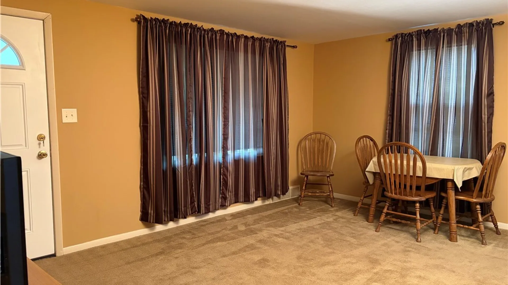 Property at 115 Cambria Street, Buffalo, NY 14206 8