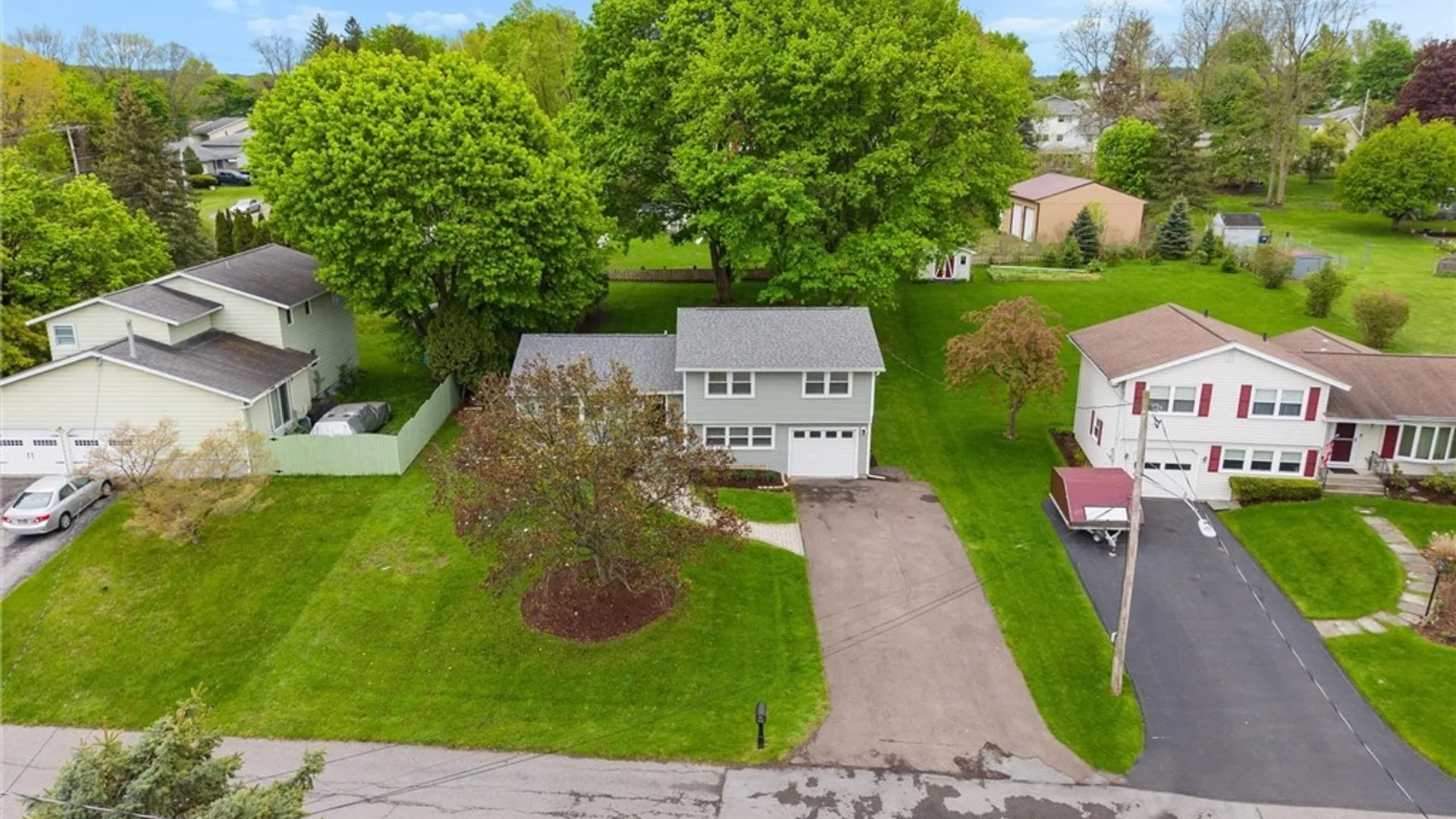 Property at 36 Elm Hill, Camillus, NY 13031 3