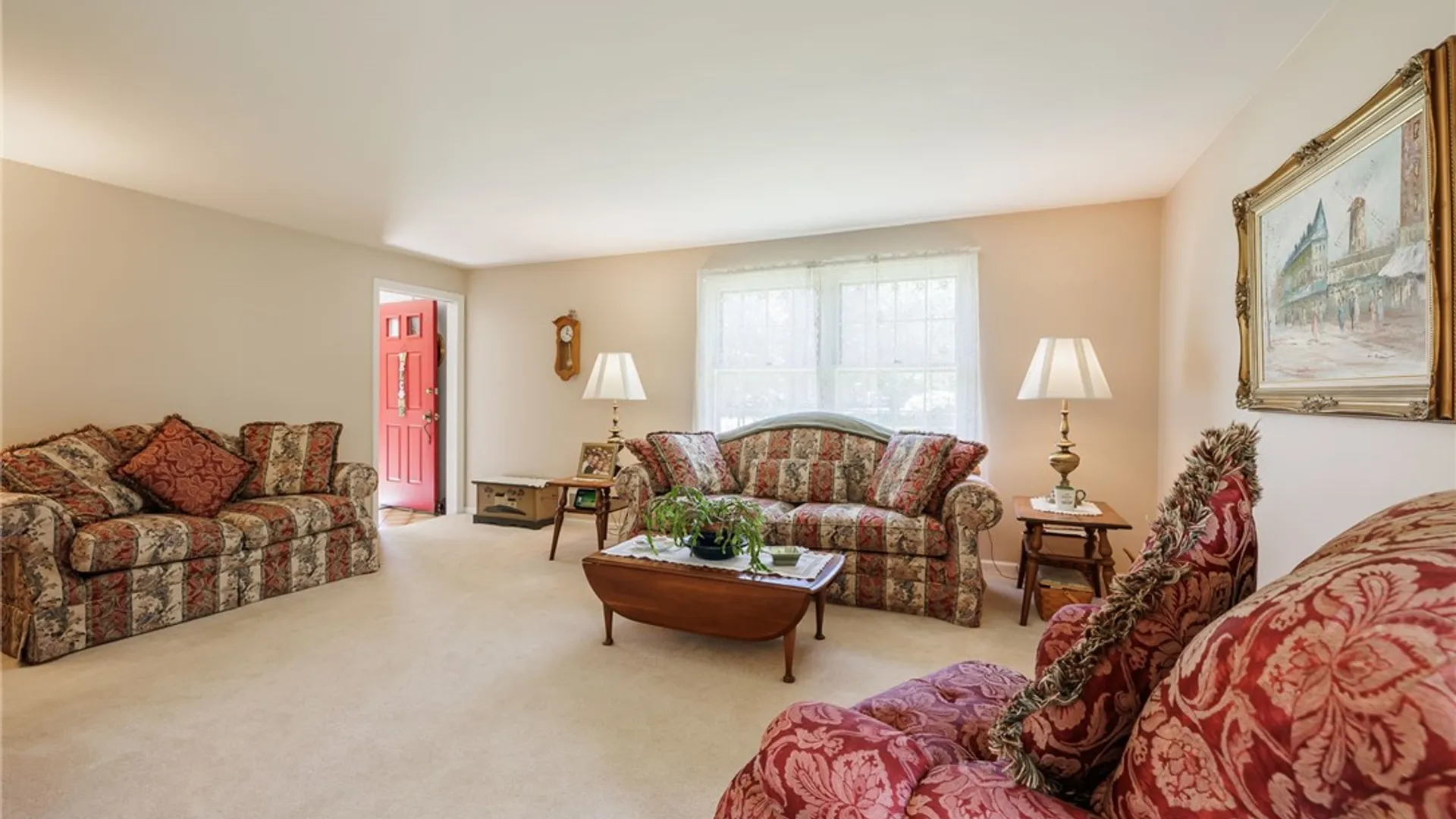 Property at 1250 La Baron Circle, Webster, NY 14580 5