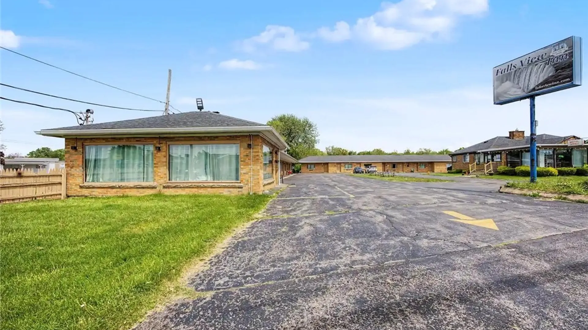 Property at 9470 Niagara Falls Boulevard, Niagara Falls, NY 14304 8
