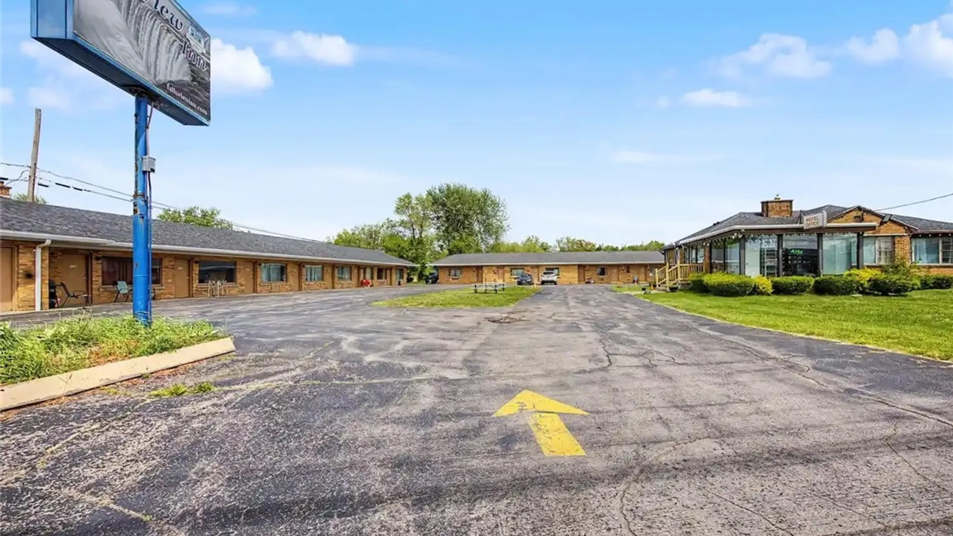 Property at 9470 Niagara Falls Boulevard, Niagara Falls, NY 14304 9