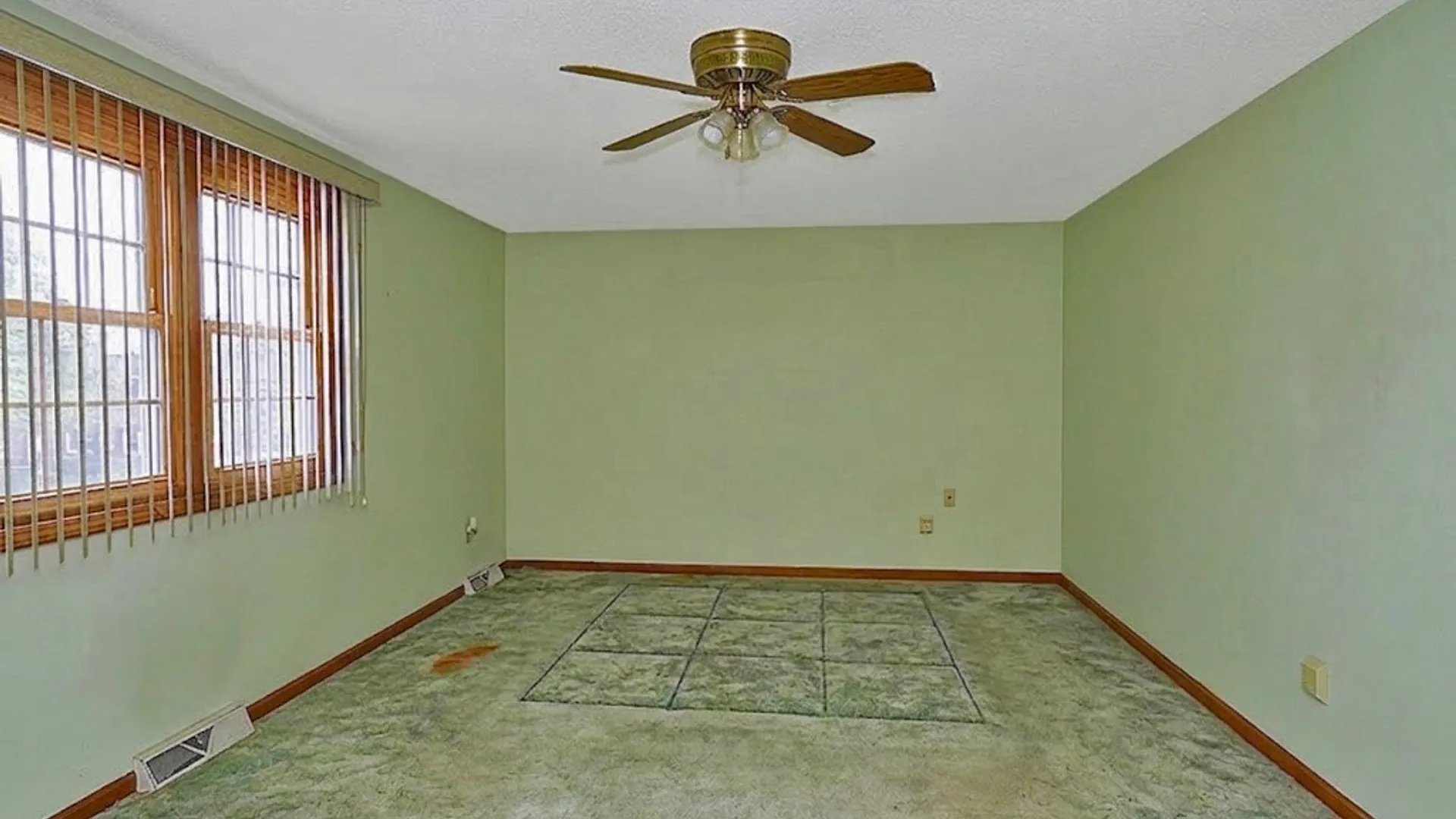 Property at 57 Wimbledon Lane, West Seneca, NY 14224 14