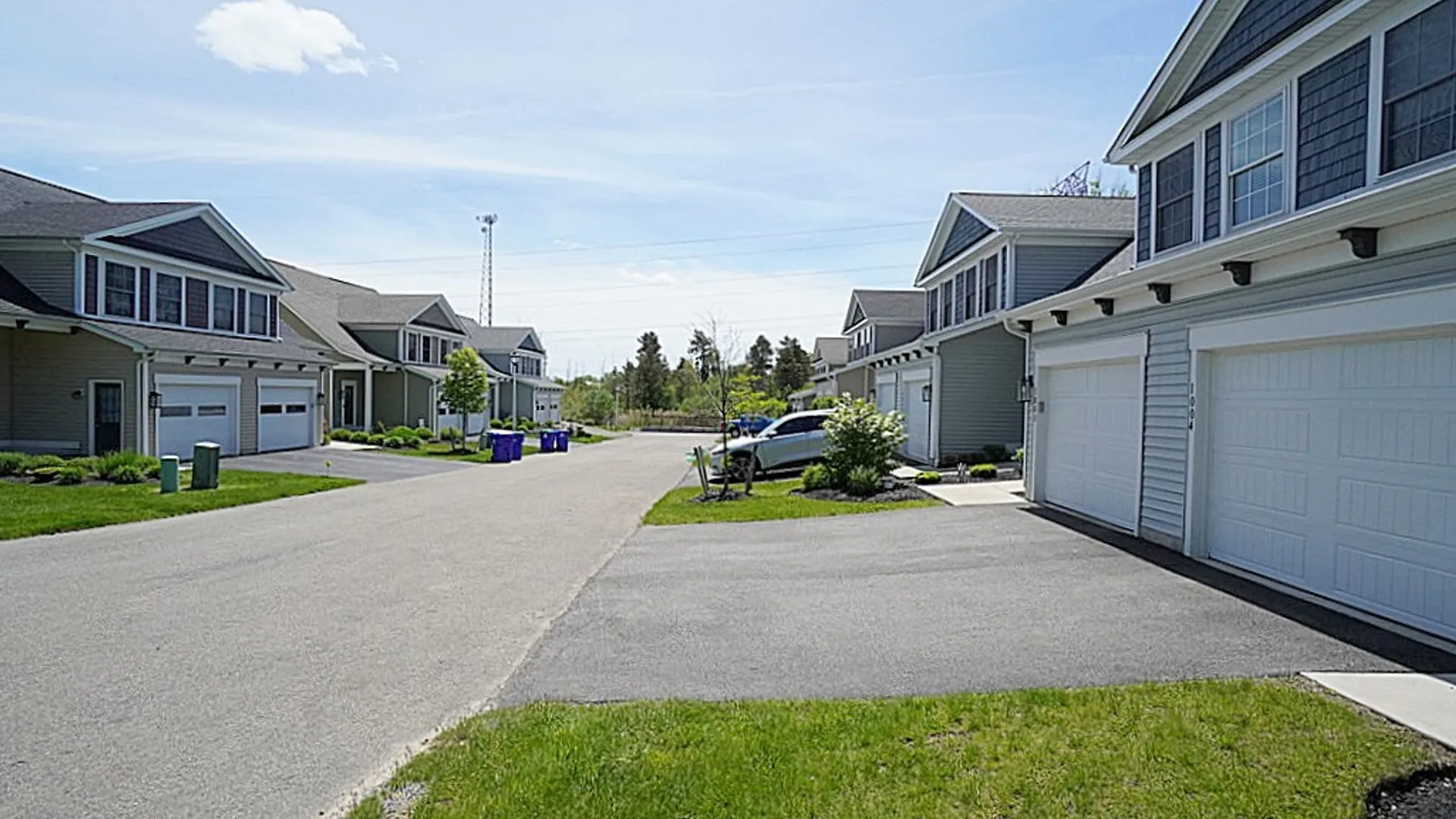 Property at 1003 Carriage Lane, West Seneca, NY 14224 42