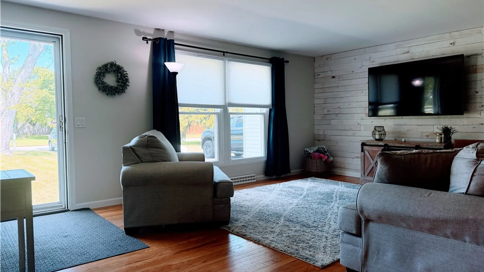 Property at 26 Hillary Dr, Chili, NY 14624 7