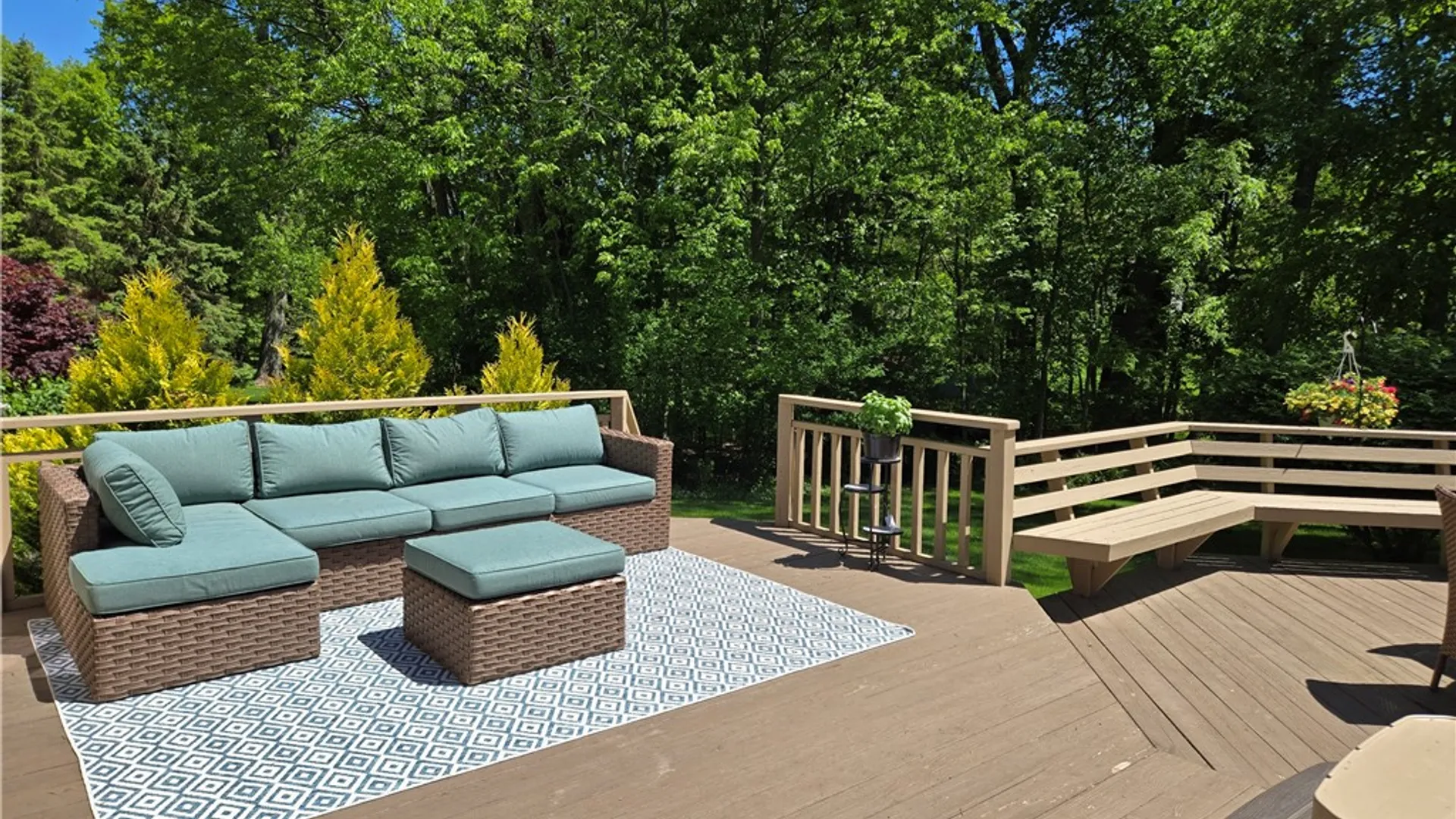 Property at 1081 Bright Stream, Webster, NY 14580 16