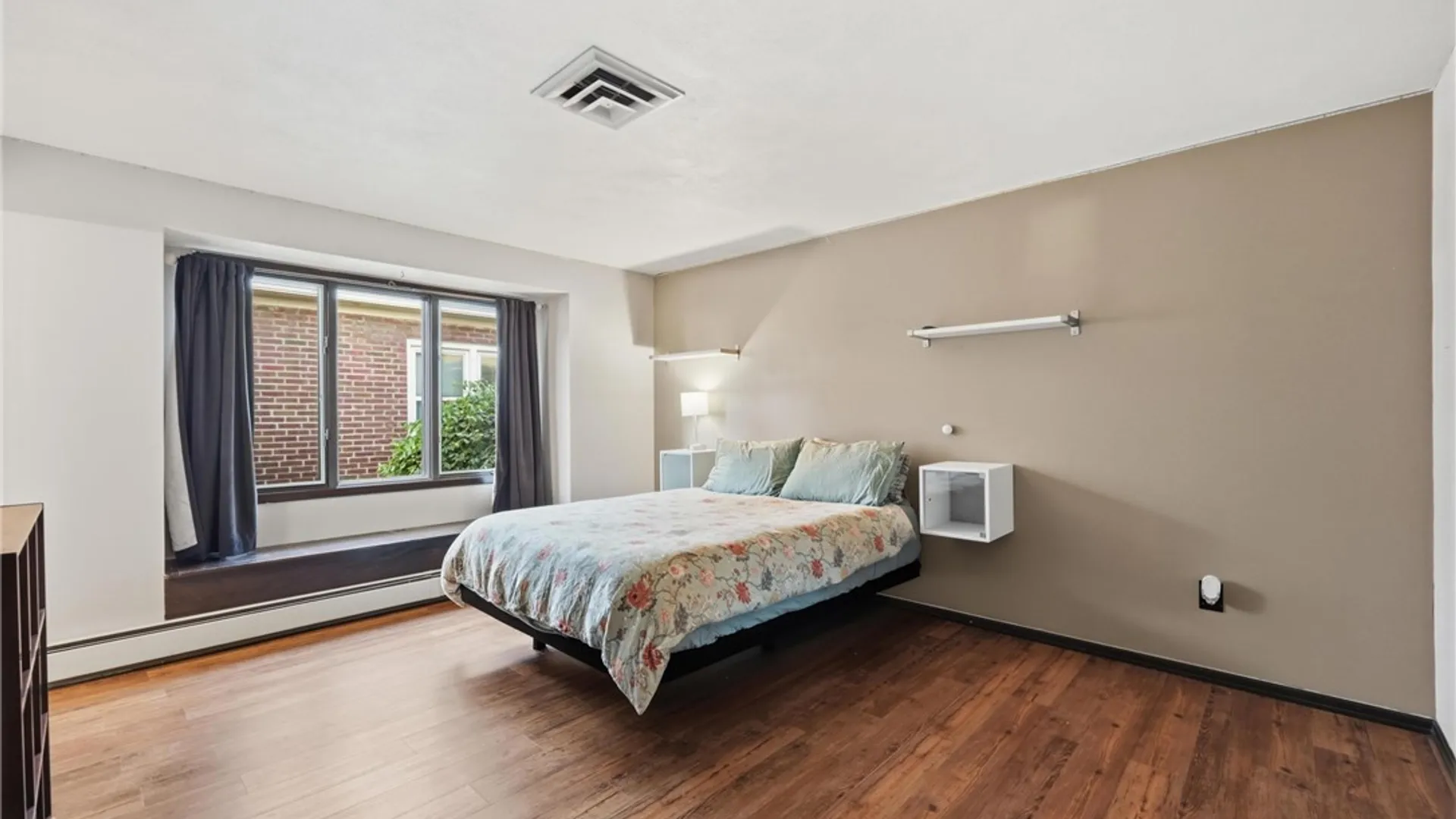 Property at 2702 Forest Avenue, Niagara Falls, NY 14301 16