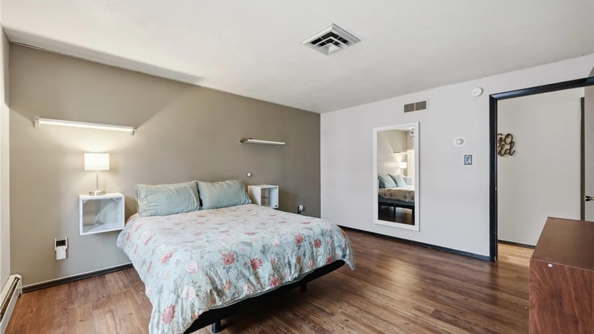 Property at 2702 Forest Avenue, Niagara Falls, NY 14301 18