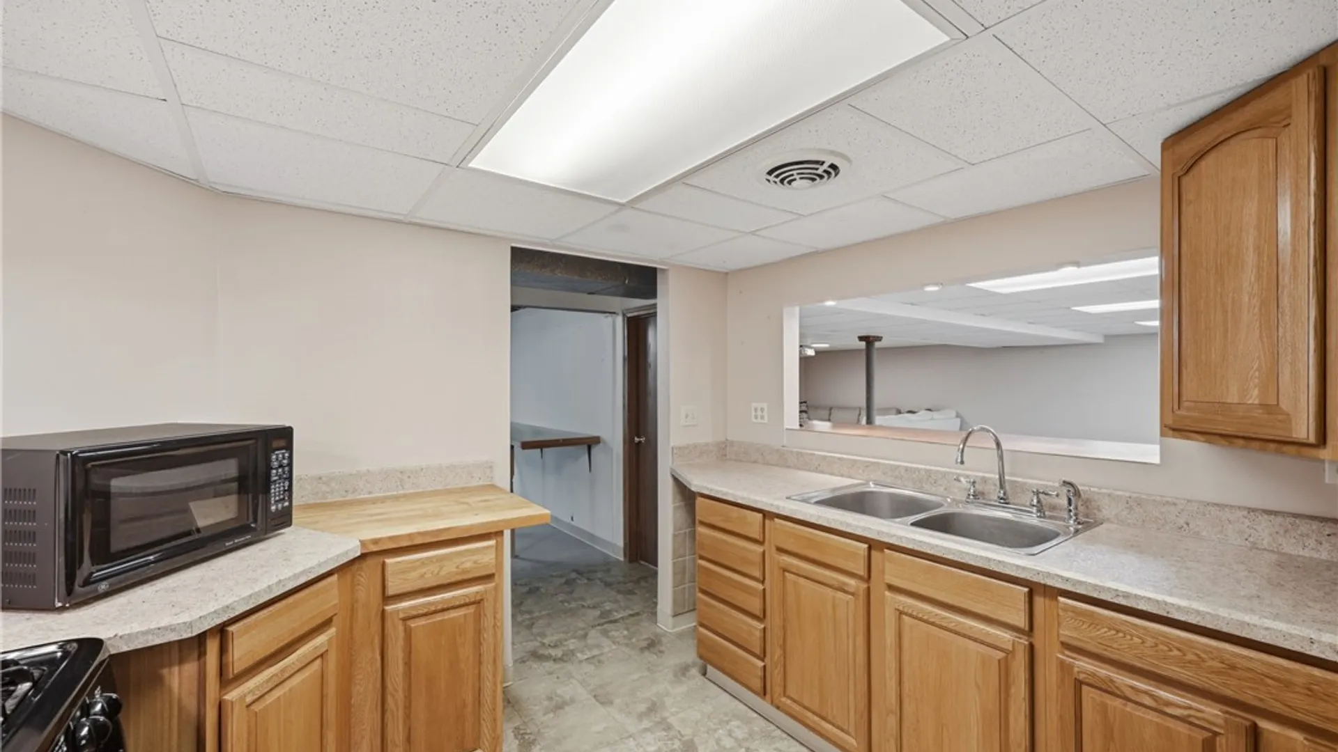 Property at 2702 Forest Avenue, Niagara Falls, NY 14301 31